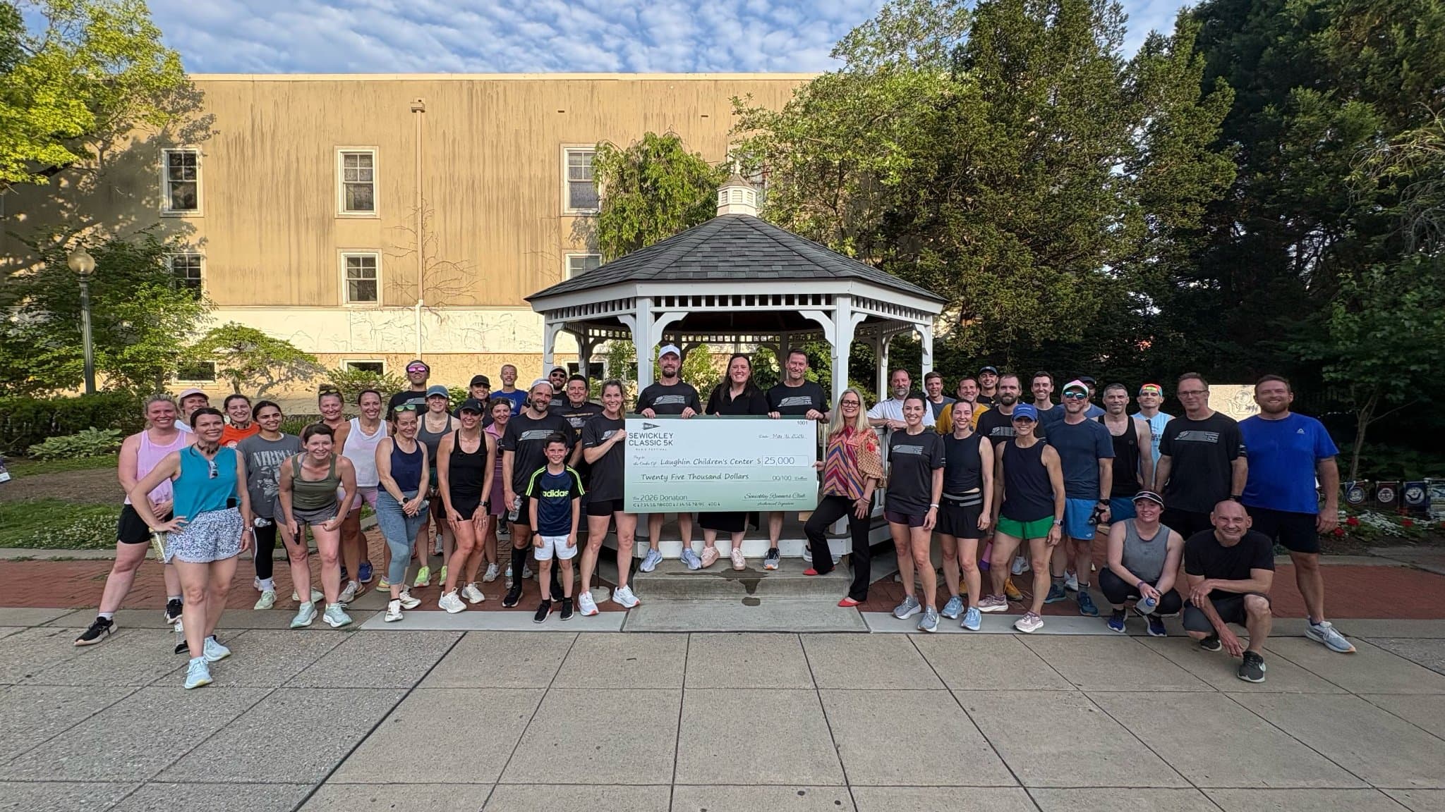 Sewickley Classic 5K big check presentation to Laughlin Children's Center