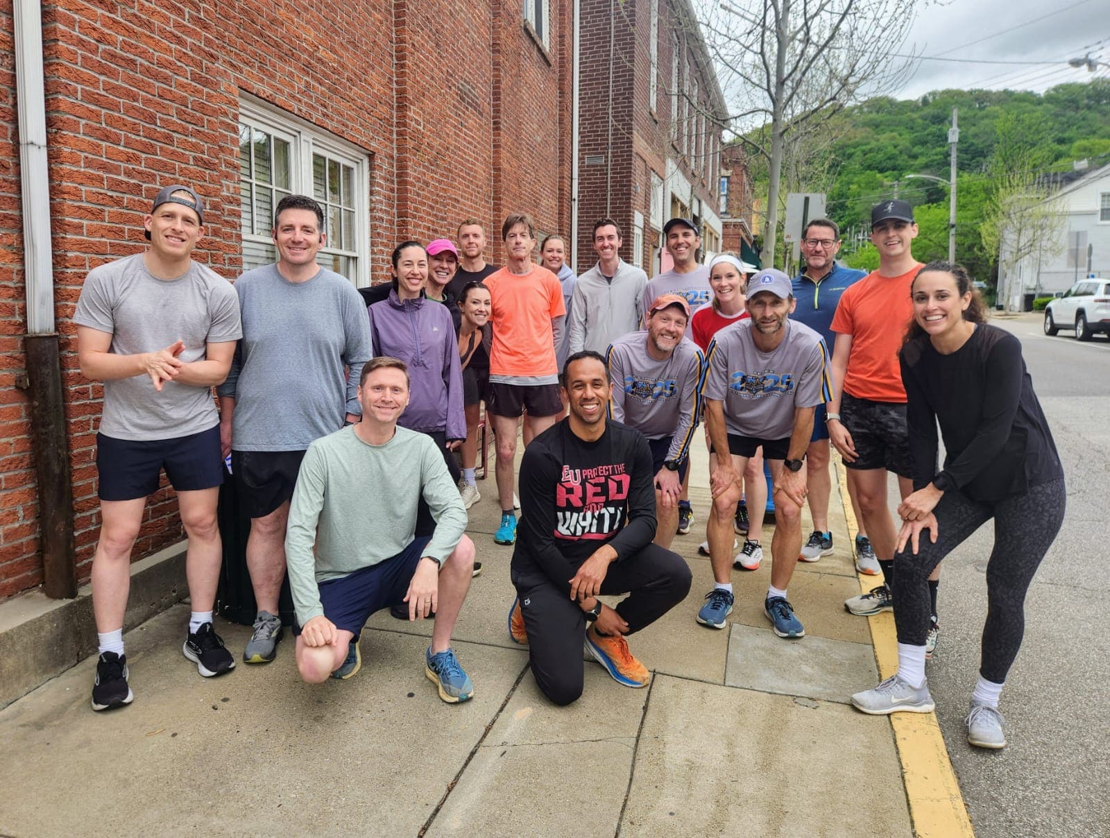 Sewickley Run Club members gathered before a spring group run